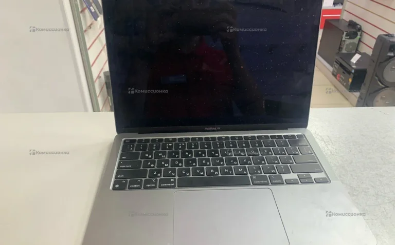 MacBook Air 2020 8/256