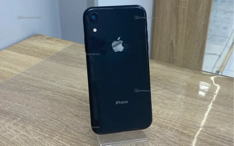 Apple iPhone XR 4/128 ГБ