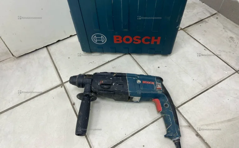 перфоратор Bosch GBH240