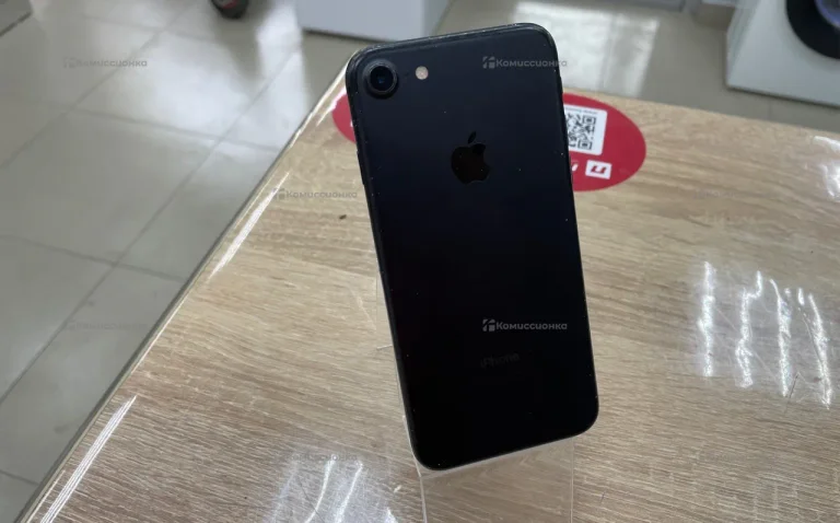 Apple iPhone 7 2/32 ГБ