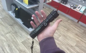 Купить Фонарик черный б/у , в Нижний Новгород Цена:490рублей