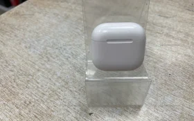 Купить Наушники Apple AirPods 4 б/у , в Москва и область Цена:7500рублей