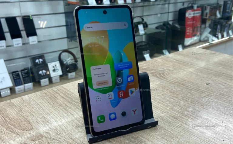 Tecno Spark 20C 4/128 ГБ