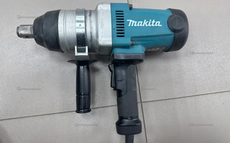 Гайковерт makita TW1000