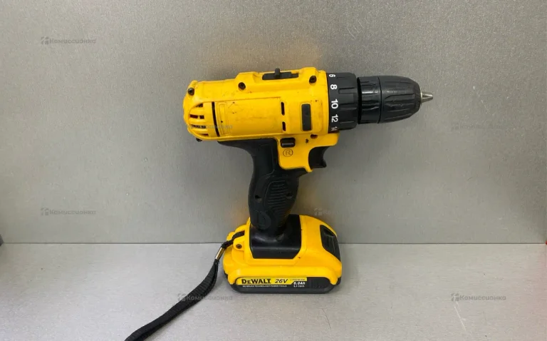 Дрель шуруповерт  DeWalt реплика