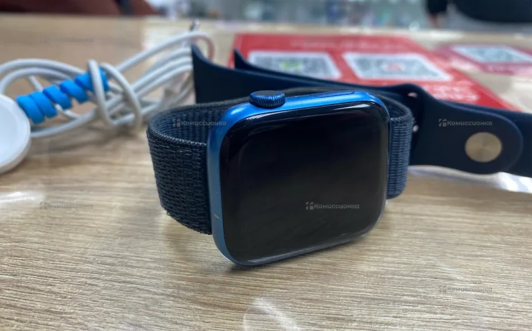 Часы Apple Watch 7 45mm