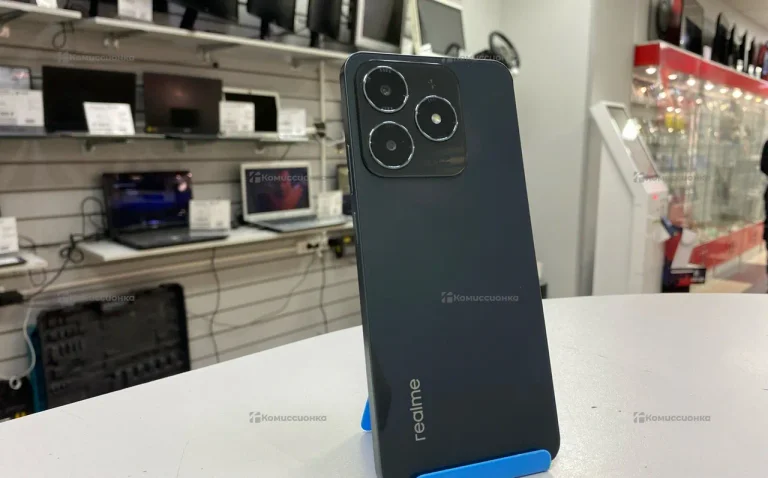 Телефон Realme C61 8/256GB