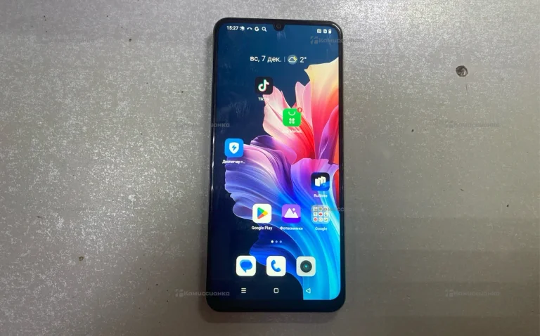 Realme C61 6/128 ГБ