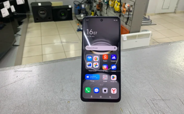 Tecno Spark 30 8/128 ГБ