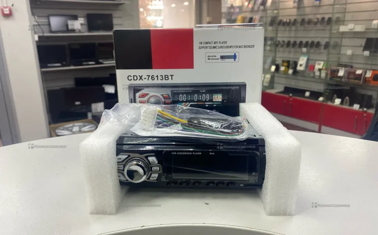 Автомагнитола  CDX-7613BT