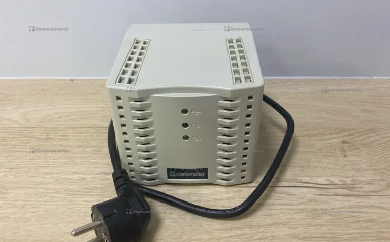 Стабилизатор напряжения Defender PX 1500