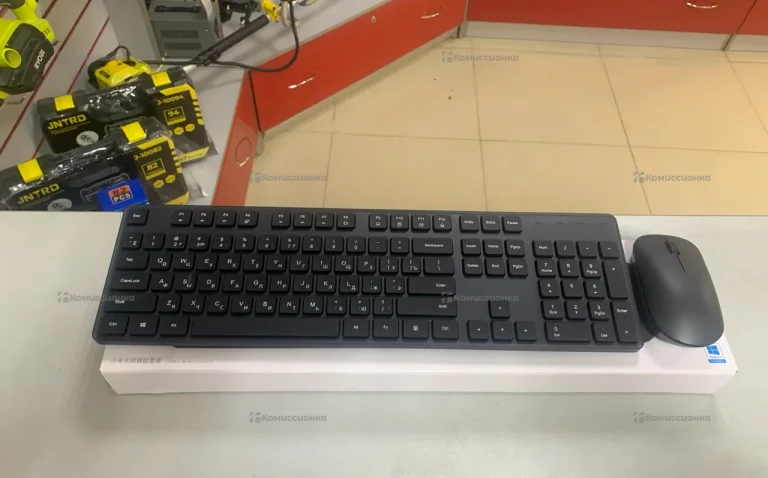 Клавиатура и мышь Xiaomi Mi Wireless Keyboard and Mouse Combo ENG WXJS01YM Русские буквы (черный)