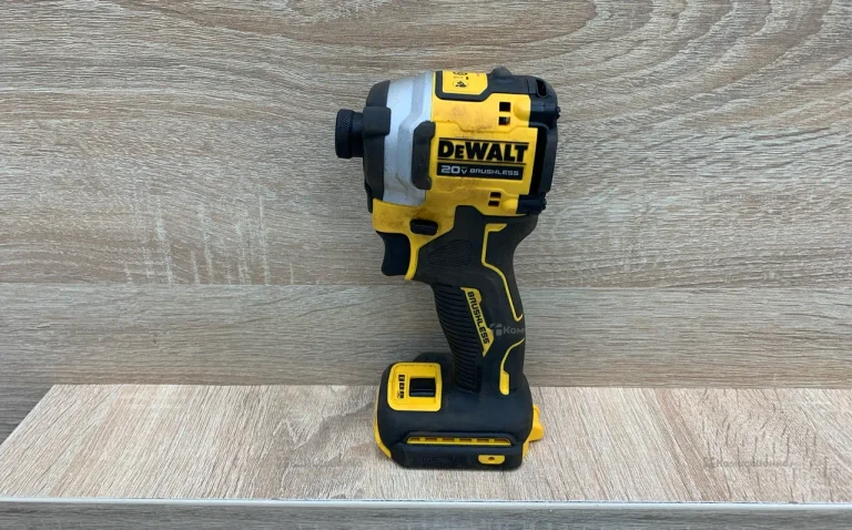 Ударный шуруповерт DeWALT Atomic DCF850N