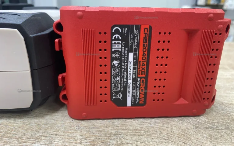 Аккумуляторный перфоратор CROWN CT28001HX-4 BMC