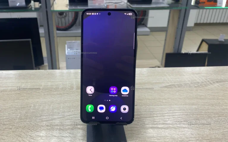 Samsung Galaxy S24 FE 8/256 ГБ