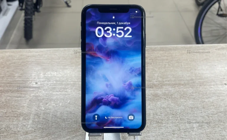 Apple iPhone XR 3/64 ГБ