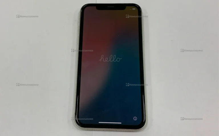 Apple iPhone 11 4/64 ГБ