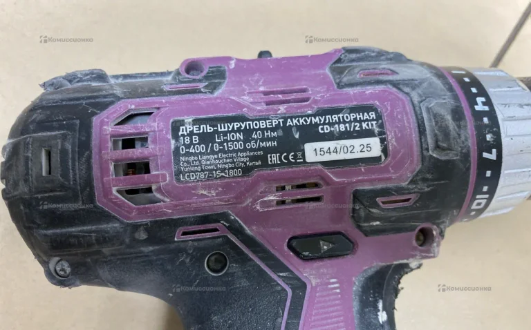 Дрель-шуруповерт аккумуляторная КМ АТОМ CD-181/2 K