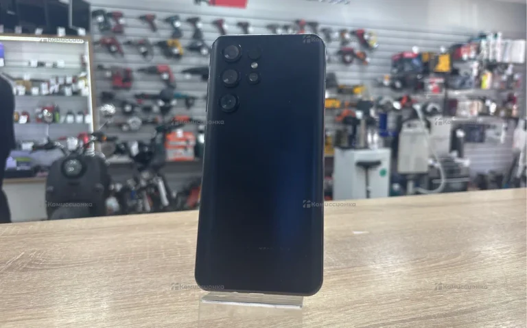 Samsung Galaxy S22 Ultra 12/256 ГБ копия