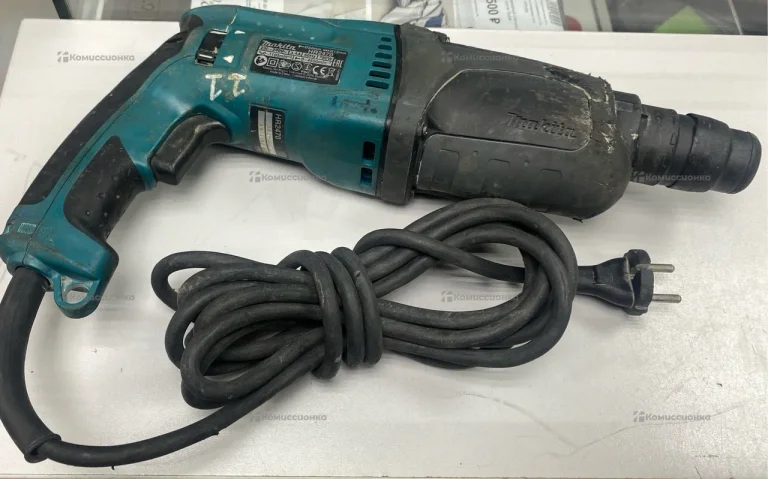 Перфоратор makita HR2470