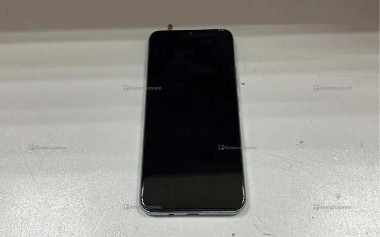 Tecno spark 8p 4/128