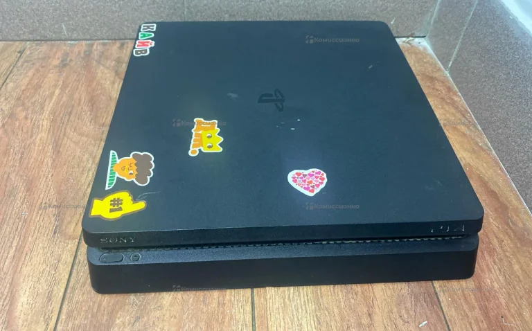 Приставка Sony PS4 Slim 500GB
