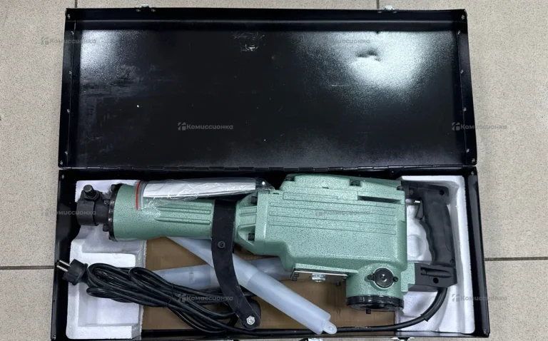 Отбойный молоток МОЭ-1650