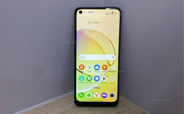 Realme 10 4/128 ГБ