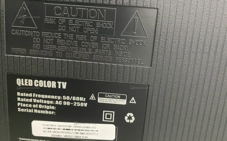 Телевизор Smart TV 40. .