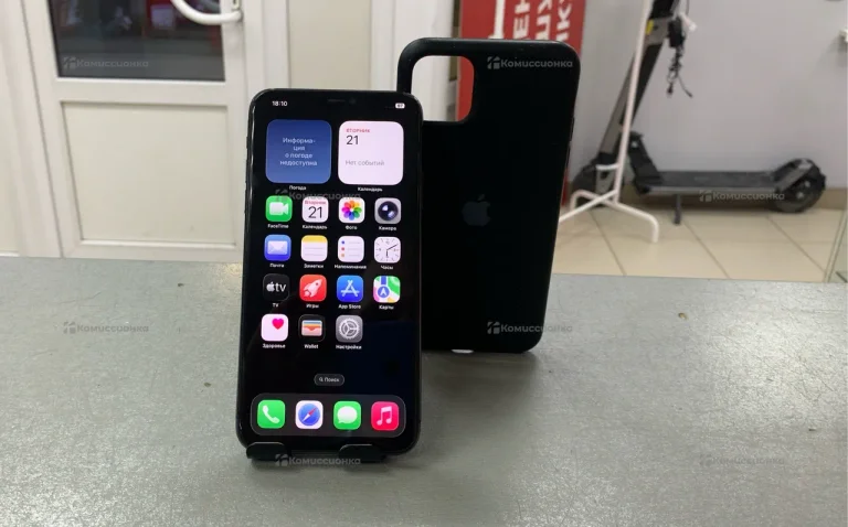 Apple iPhone 11 Pro Max 4/256 ГБ