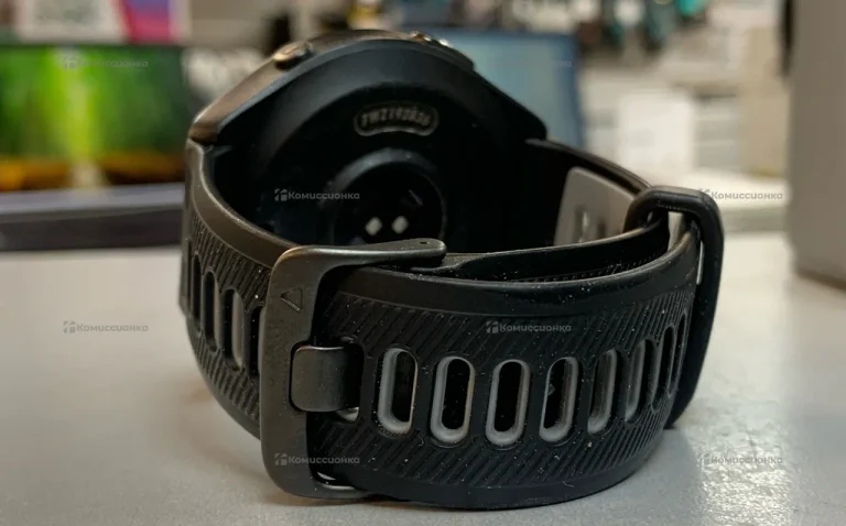 Часы  Garmin Forerunner 965 Black