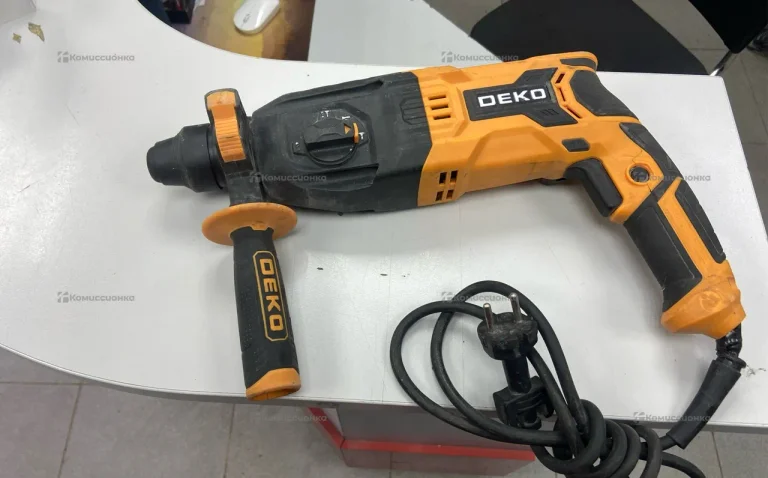 Перфоратор сетевой DEKO DKH950W
