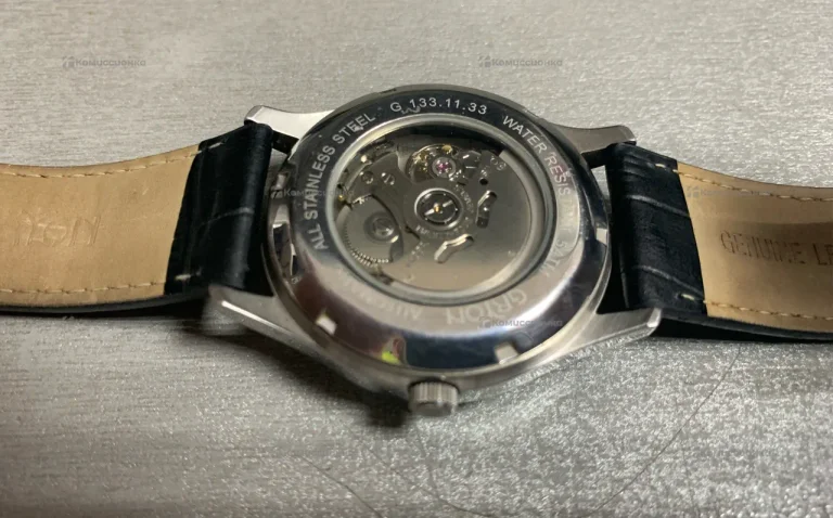 Часы  GRYON G133