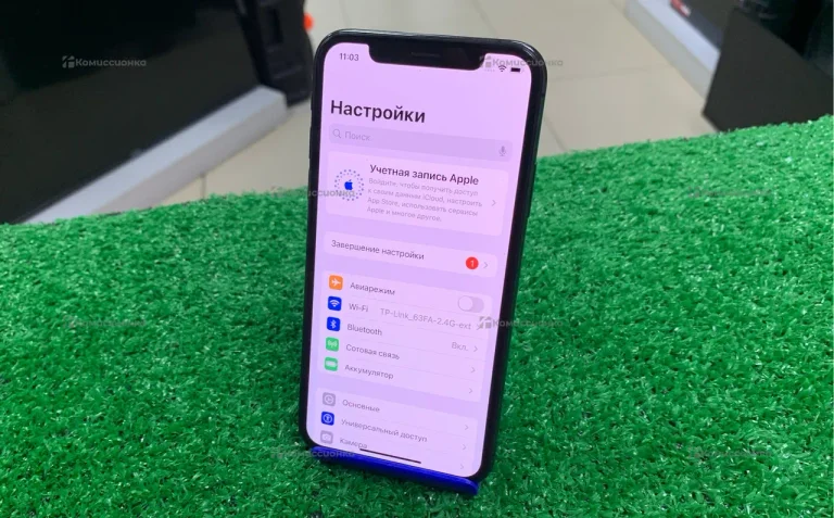 Apple iPhone XS 4/64 ГБ