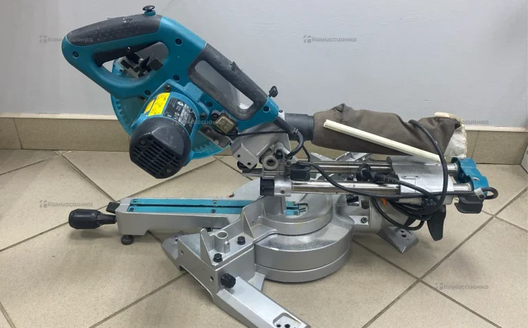 Торцовочная пила makita LS0815FL