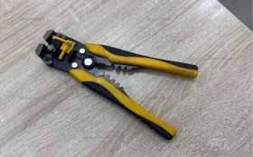 Купить Инструмент для зачистки проводов б/у , в Саратов Цена:400рублей