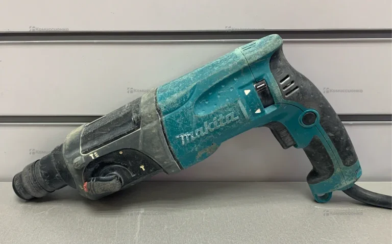 Перфоратор makita HR2470
