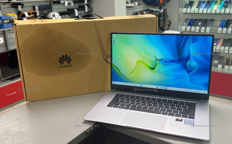 Ноутбук Huawei AMD Ryzen 7 5700U