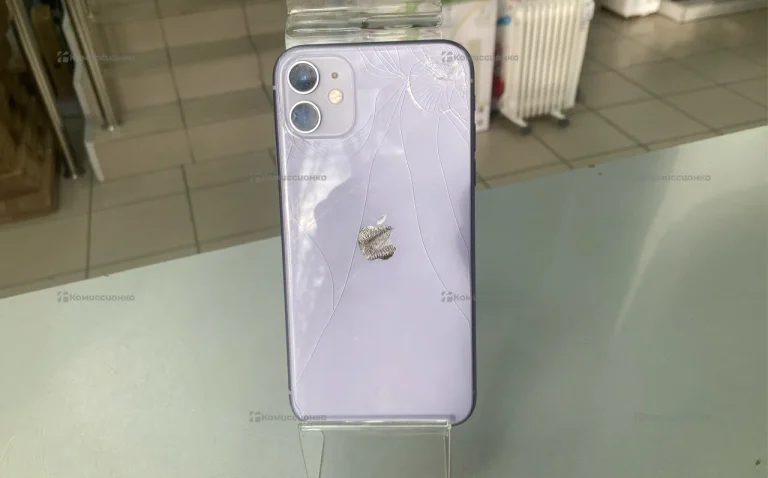 Apple iPhone 11 4/128 ГБ