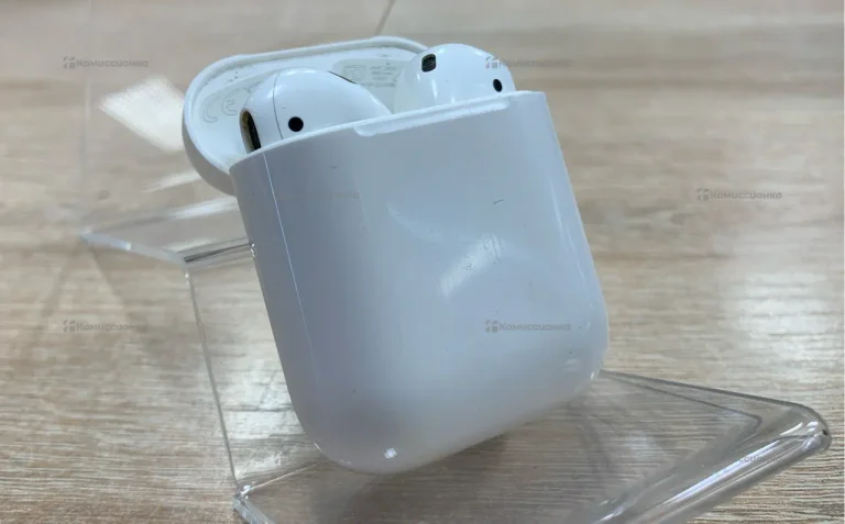 Наушники  AirPods