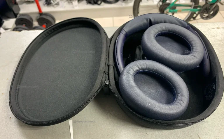 Наушники  soundcore q30