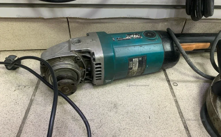 УШМ Makita 9069