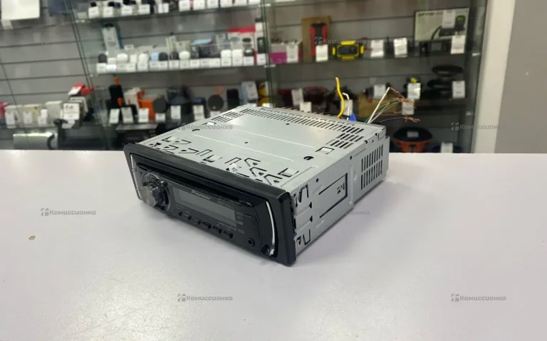 Автомагнитола  Pioneer DEH-2150UBG