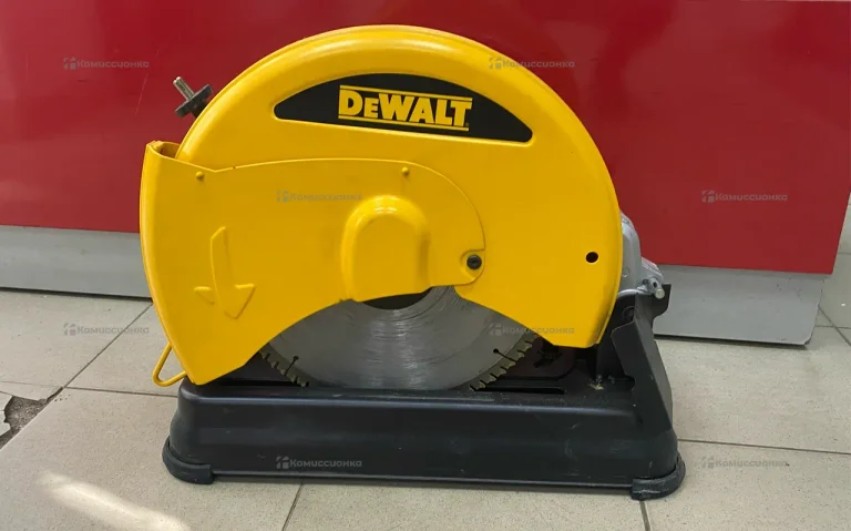 Монтажная пила DeWALT D28730