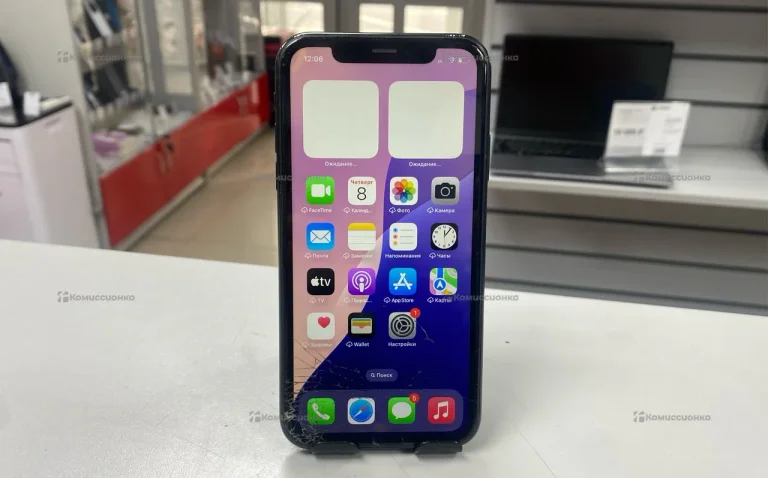 Apple iPhone XR 3/128 ГБ