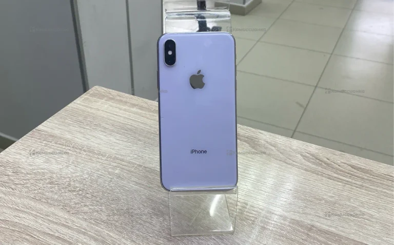 iPhone X 3/64 ГБ