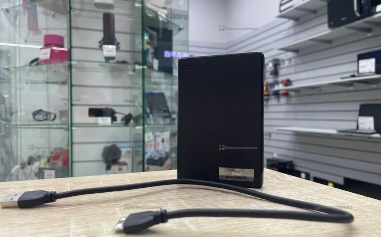Внешний жосткий диск Niu shi 640G