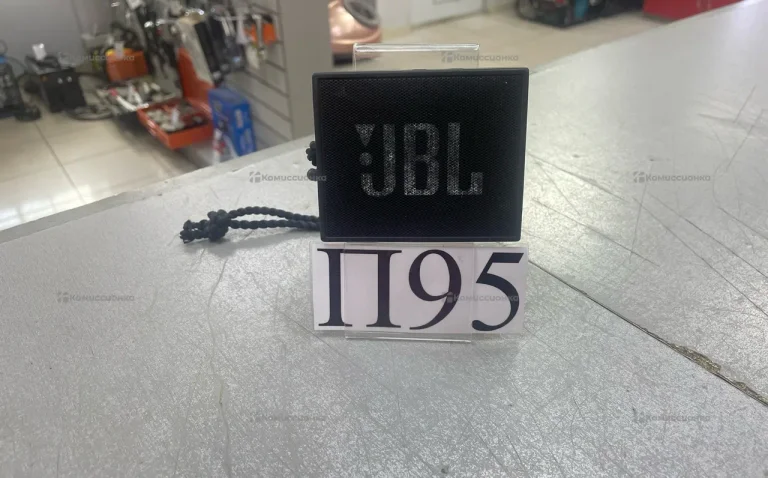 Колонка  JBL GO