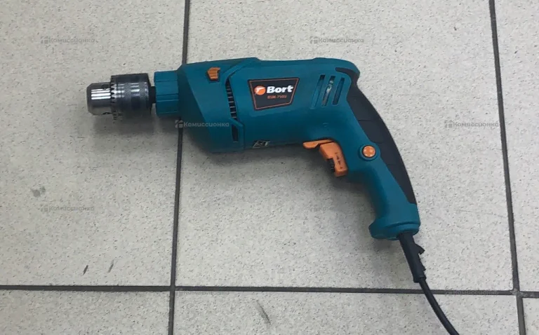 Дрель bort BSM-750U