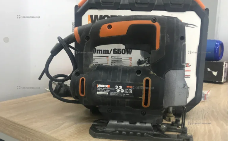 Лобзик Worx WT463